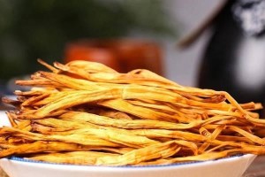 黄花菜的营养价值与食用方法（探究黄花菜的功效及作用，分享多种食用方式）