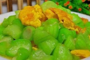 丝瓜这样吃太危险！（丝瓜的副作用及注意事项）