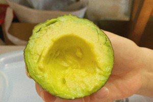 探秘牛油果的味道（一种令人惊艳的食材）