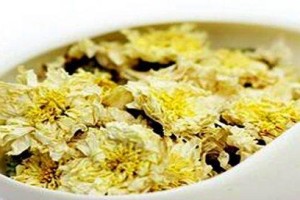 茶叶花的营养价值与泡水喝的效果（茶花的功效不止点缀茶杯，还有意想不到的好处）